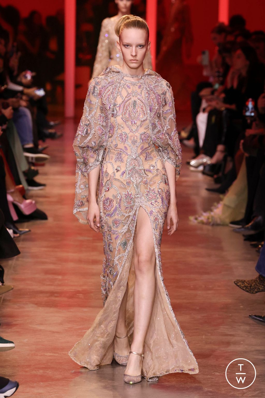 Fashion Week Paris Spring/Summer 2024 look 36 from the Elie Saab collection couture