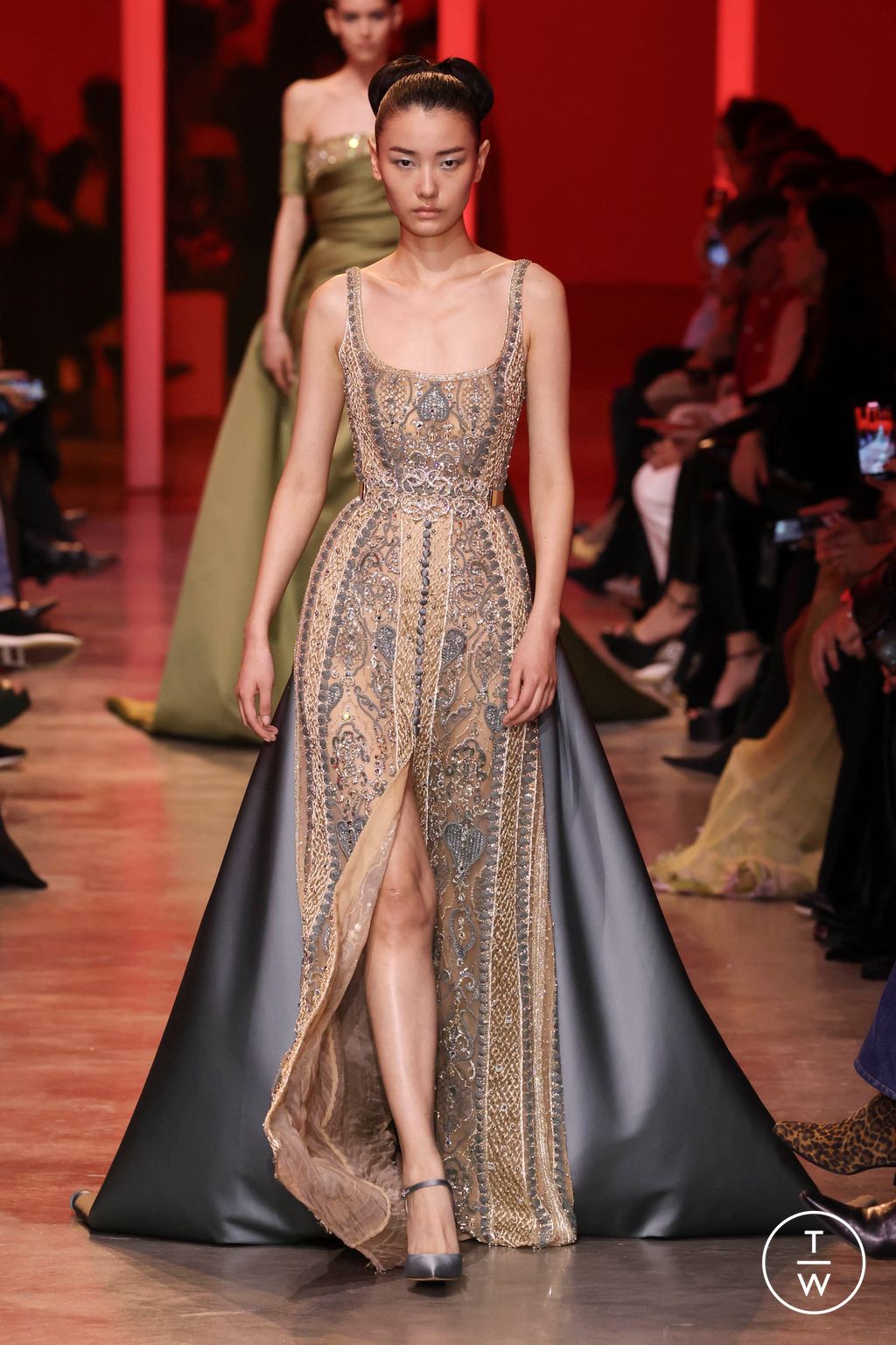 Fashion Week Paris Spring/Summer 2024 look 48 from the Elie Saab collection couture