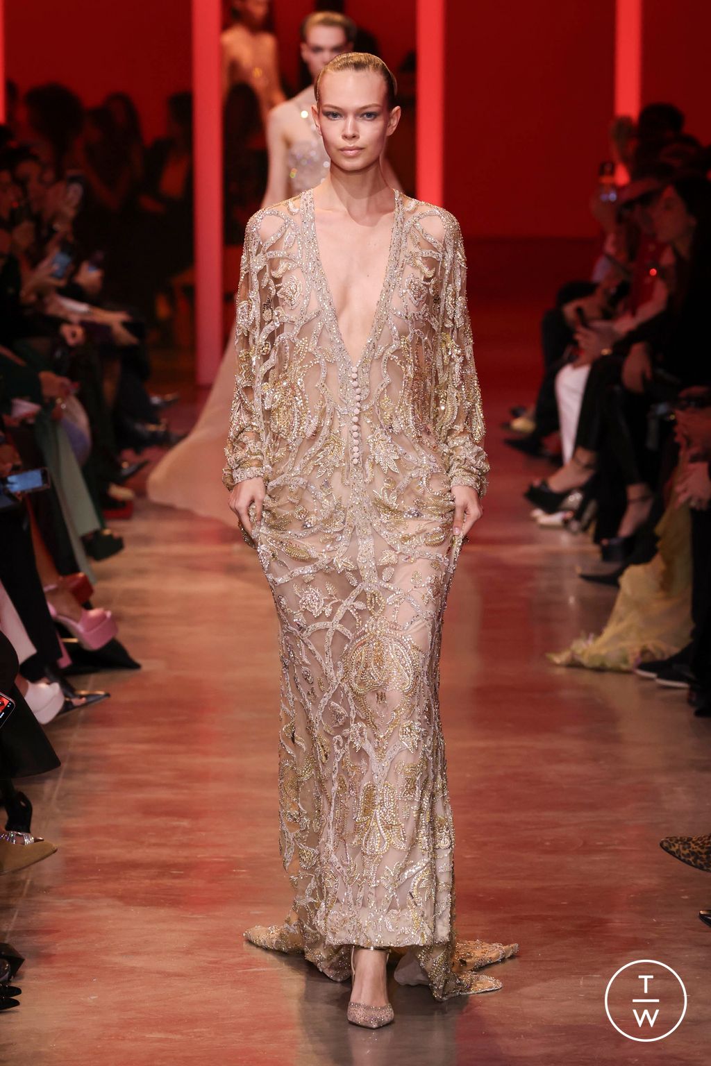 Fashion Week Paris Spring/Summer 2024 look 54 from the Elie Saab collection 高级定制