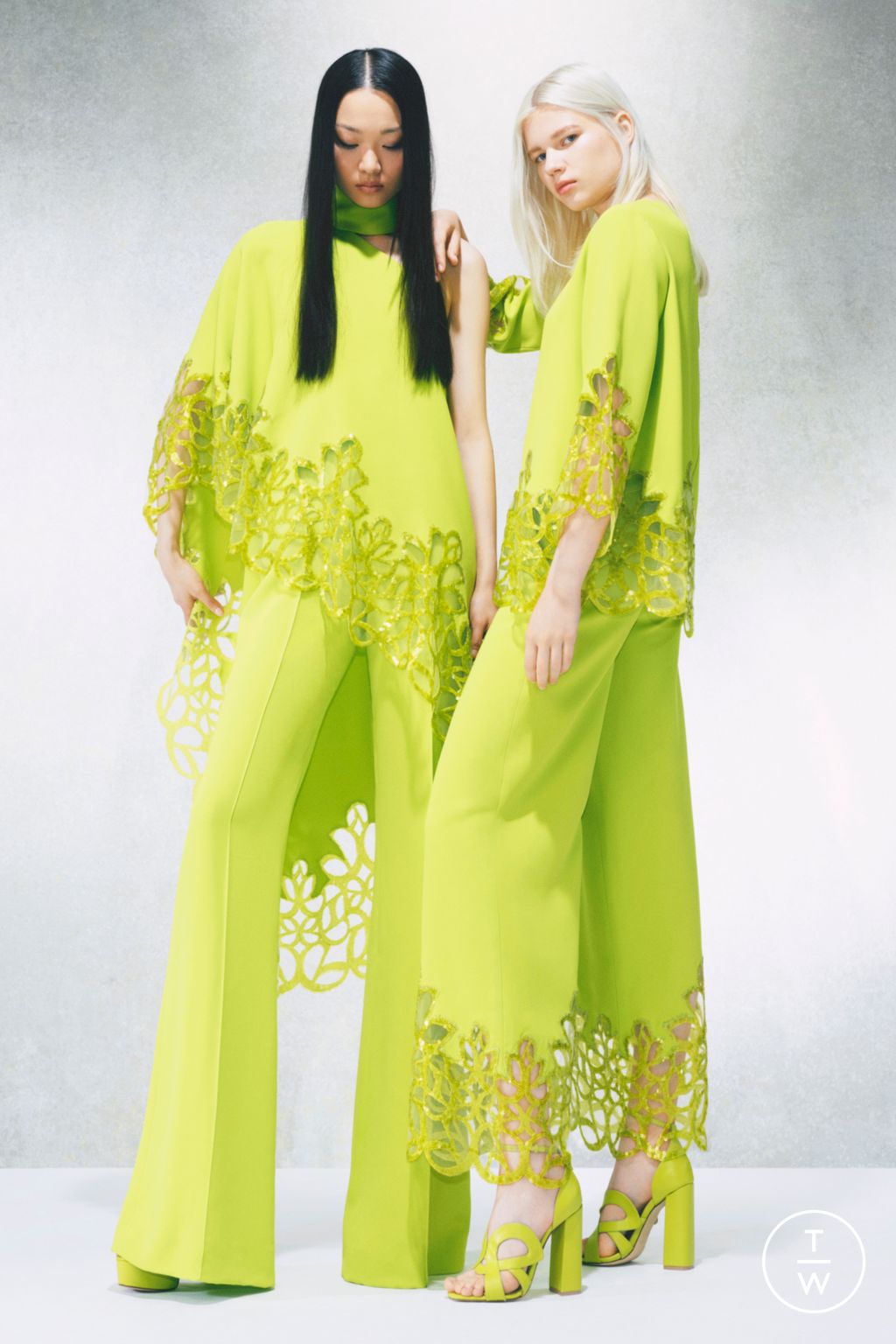 Fashion Week Paris Resort 2023 look 25 de la collection Elie Saab womenswear