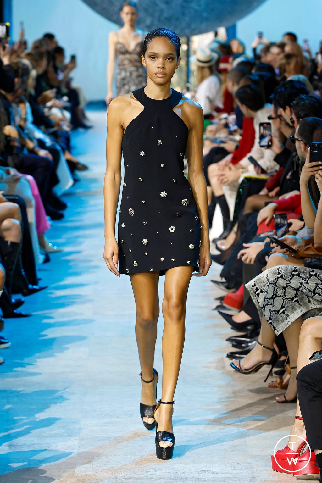 Fashion Week Paris Spring/Summer 2024 look 9 from the Elie Saab collection 女装