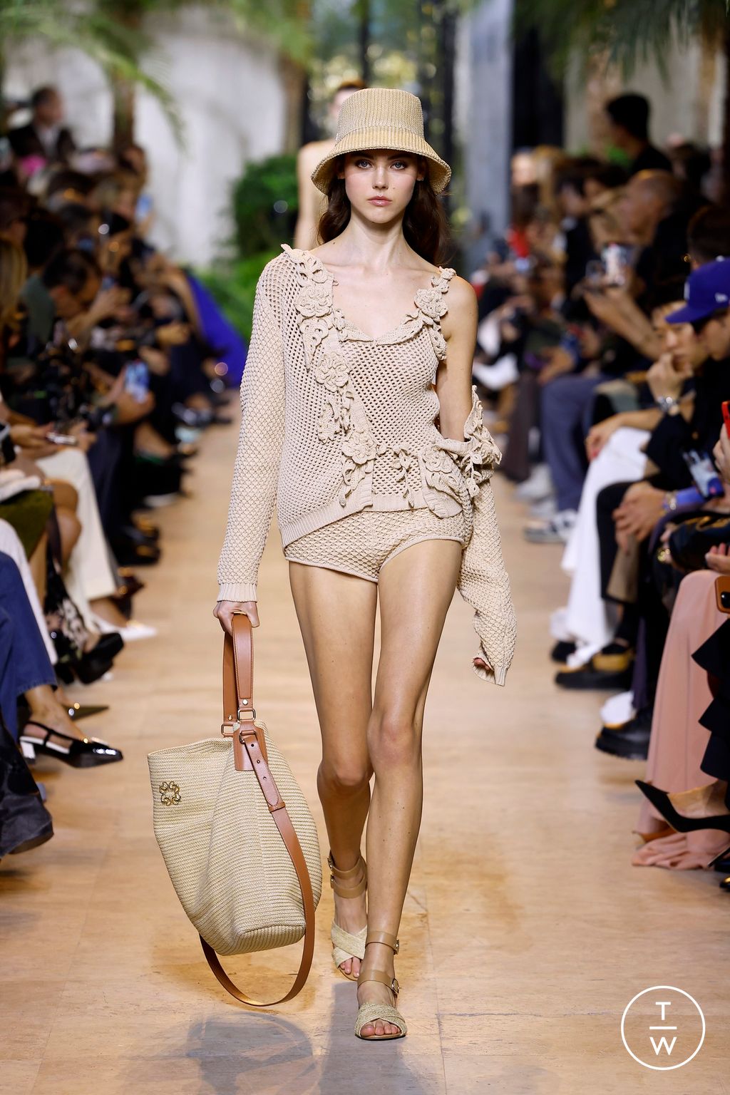 Fashion Week Paris Spring/Summer 2025 look 16 from the Elie Saab collection womenswear
