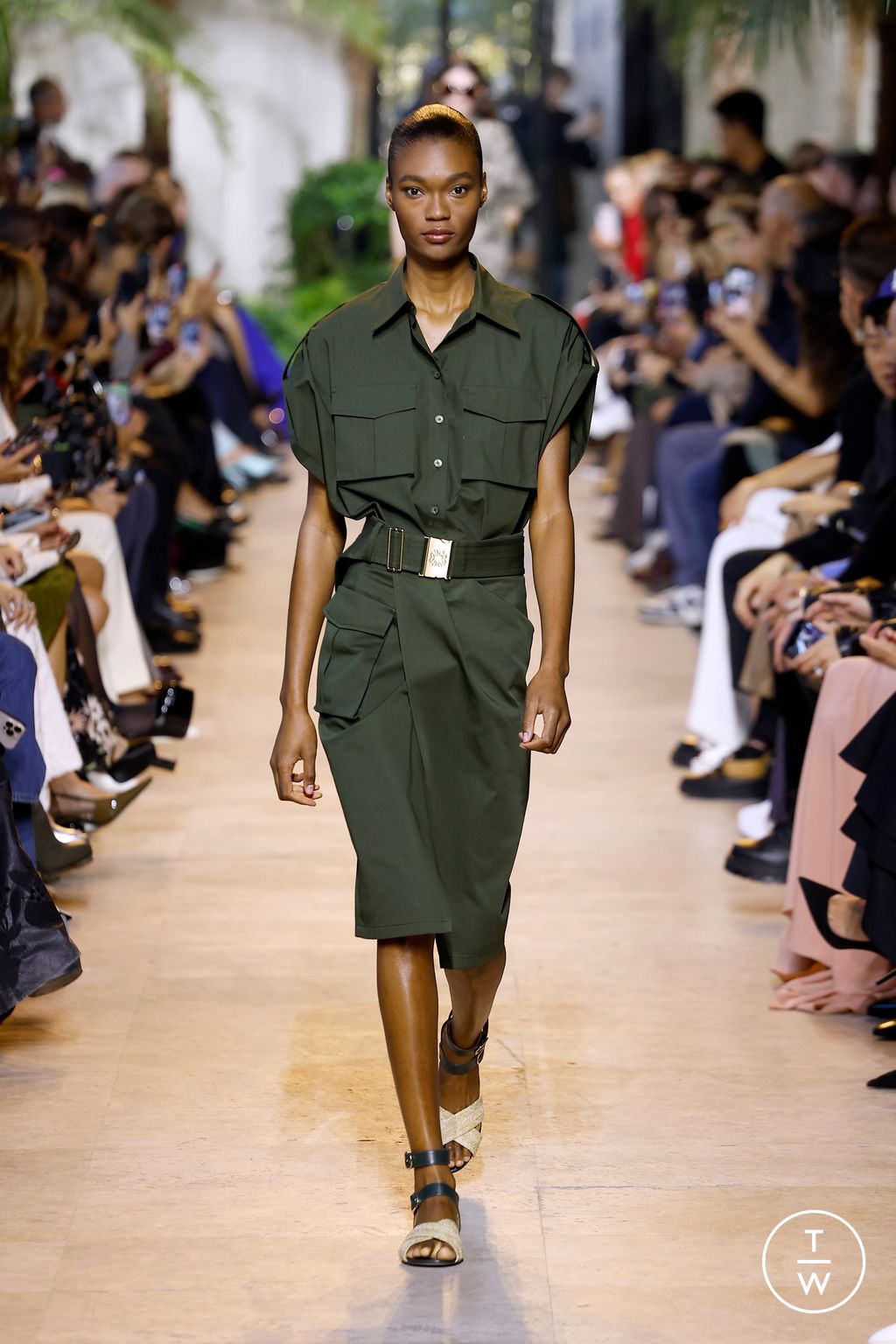 Fashion Week Paris Spring/Summer 2025 look 21 from the Elie Saab collection womenswear