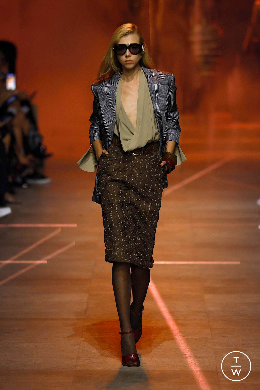 Fashion Week Paris Spring/Summer 2026 look 5 from the Elie Saab collection 女装