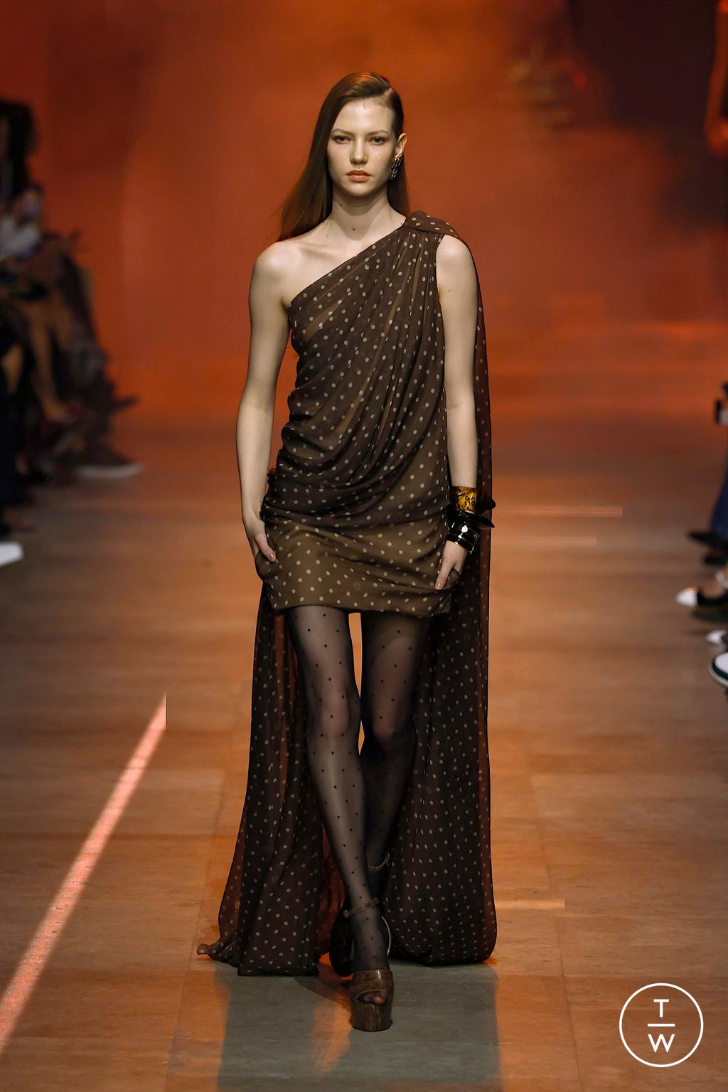 Fashion Week Paris Spring/Summer 2026 look 9 from the Elie Saab collection 女装
