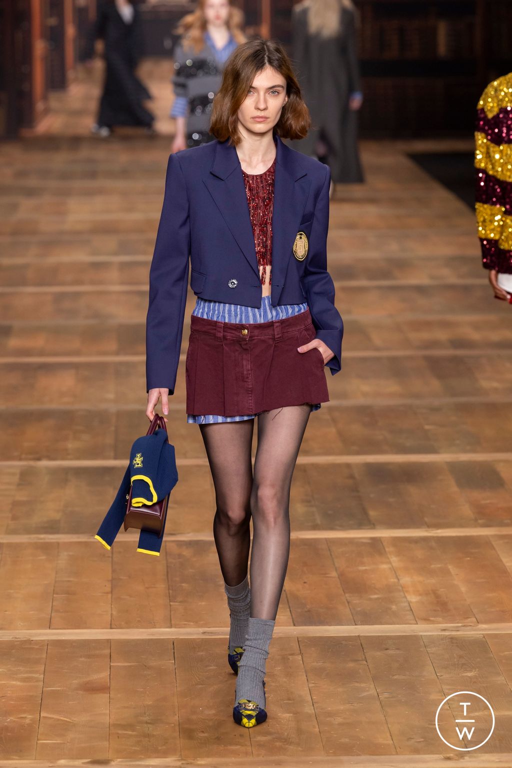 Fashion Week Milan Fall/Winter 2024 look 3 de la collection Elisabetta Franchi womenswear