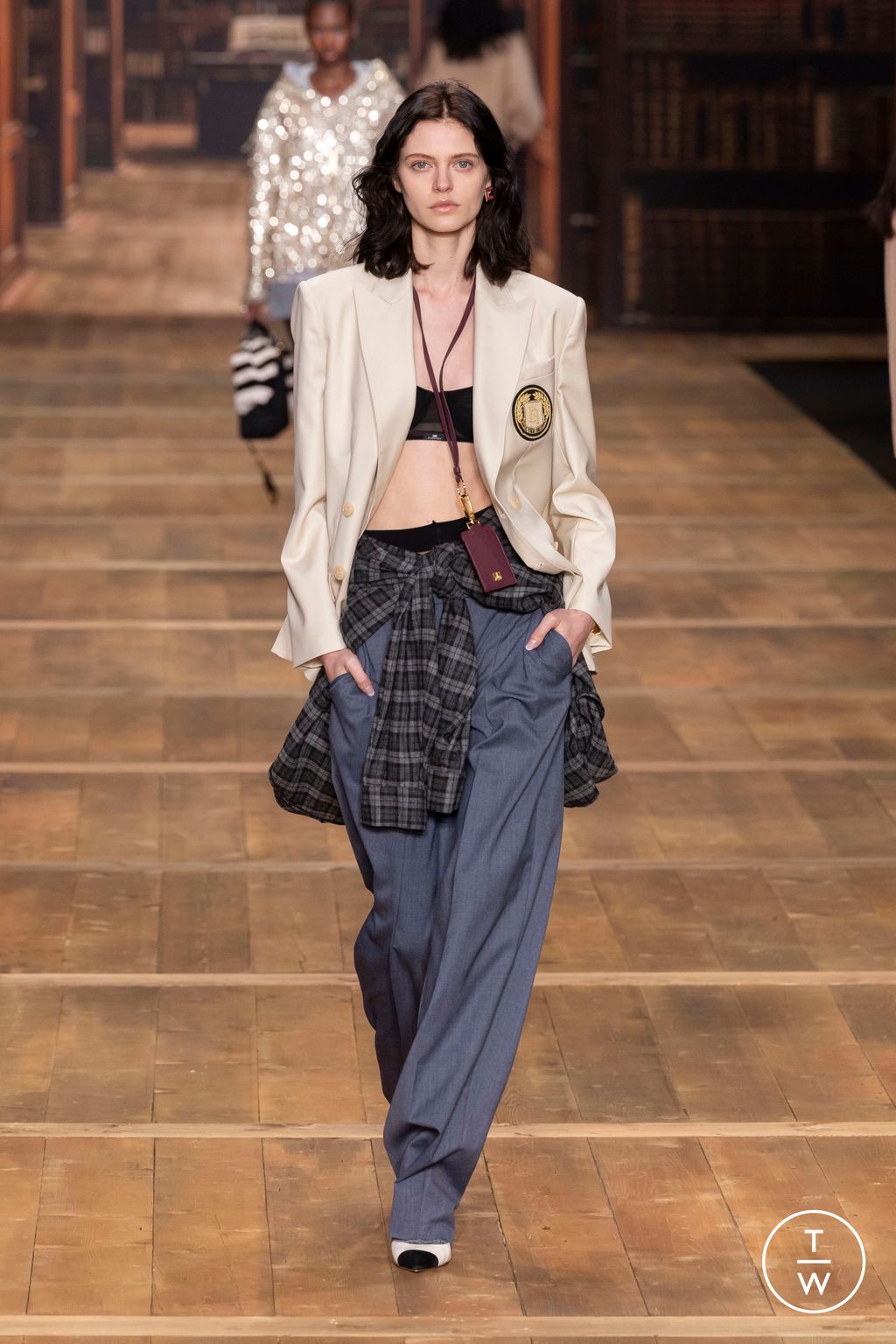 Fashion Week Milan Fall/Winter 2024 look 28 de la collection Elisabetta Franchi womenswear
