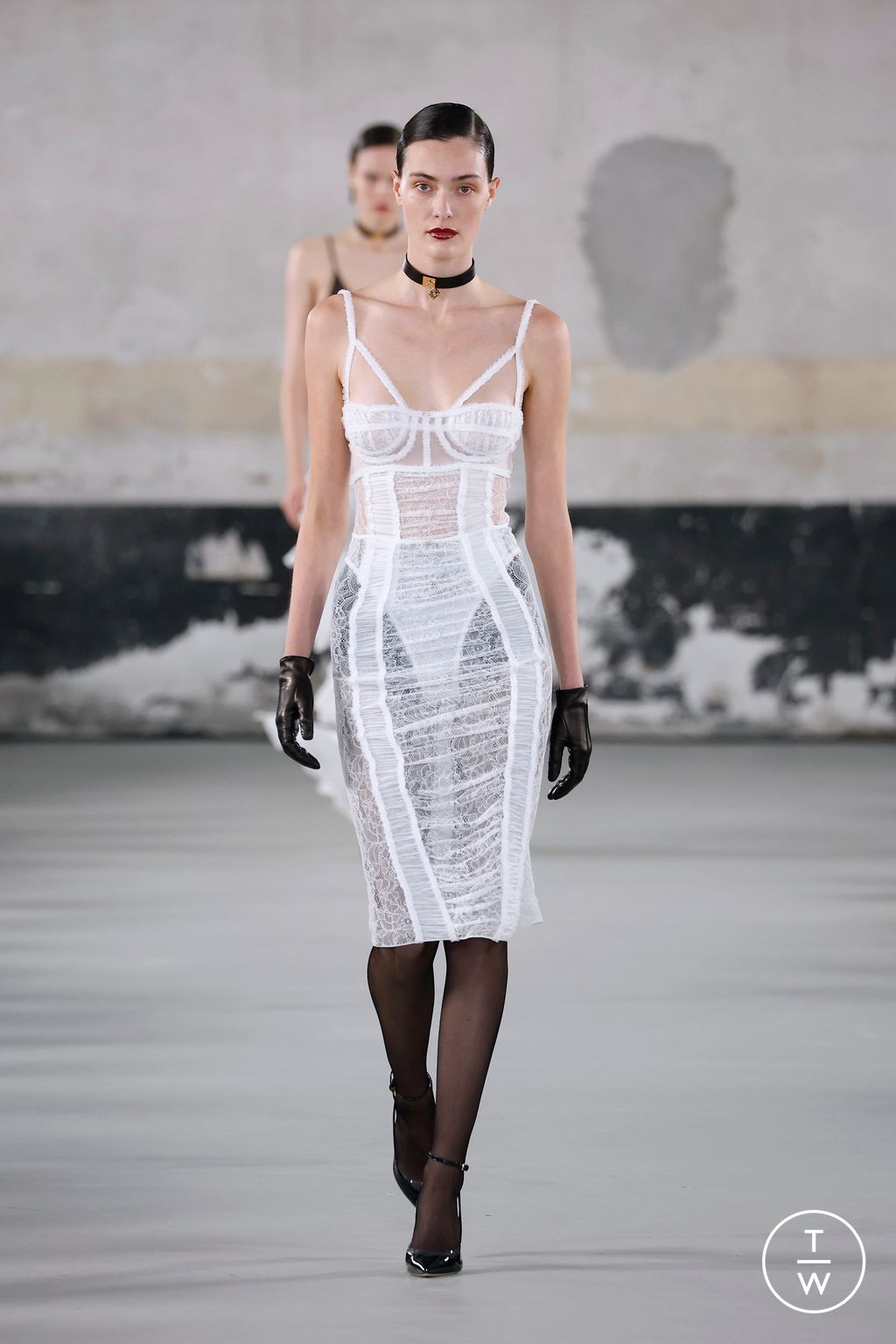 Fashion Week Milan Spring/Summer 2025 look 26 from the Elisabetta Franchi collection womenswear