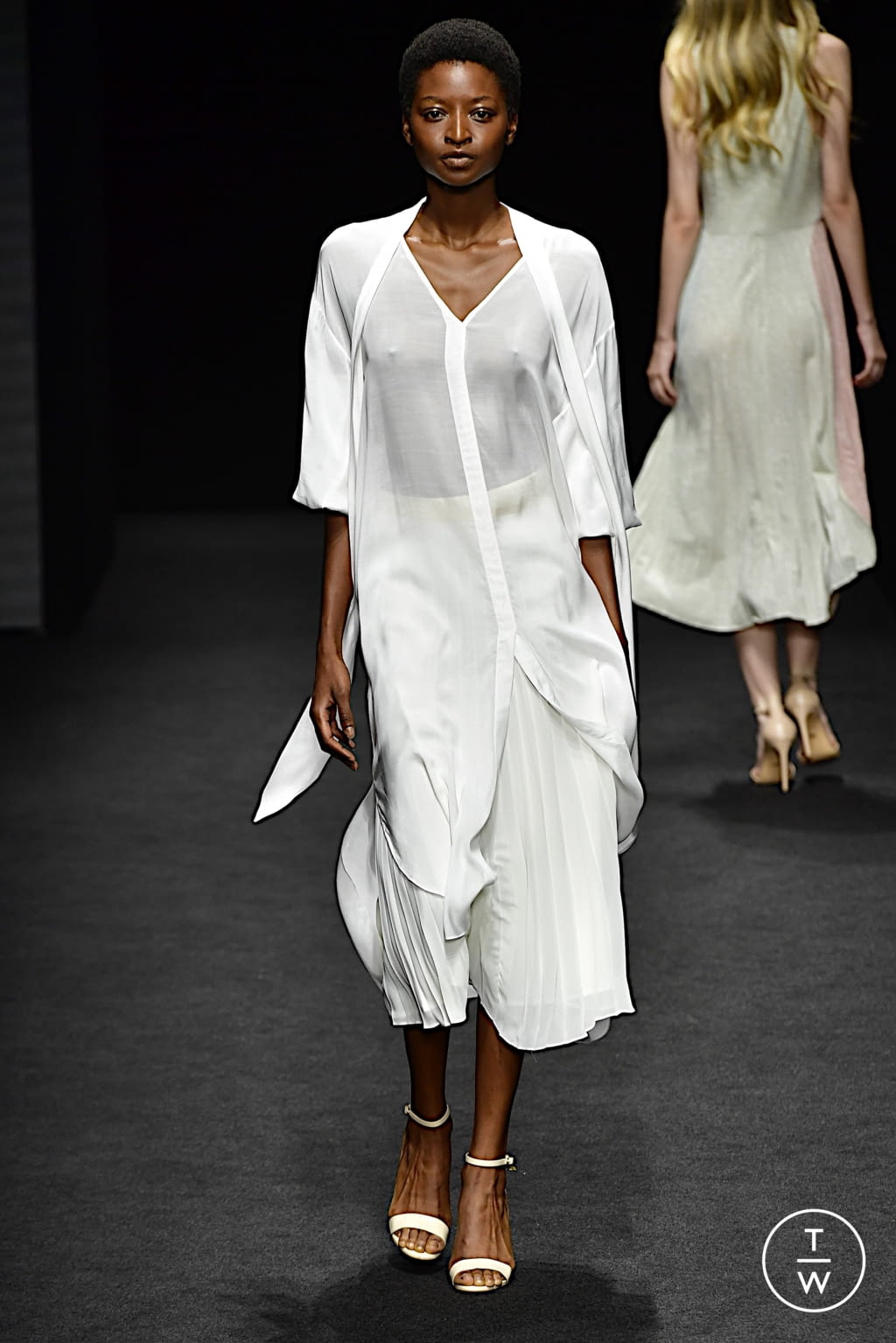 Fashion Week Milan Spring/Summer 2022 look 28 from the BUDAPEST SELECT collection womenswear