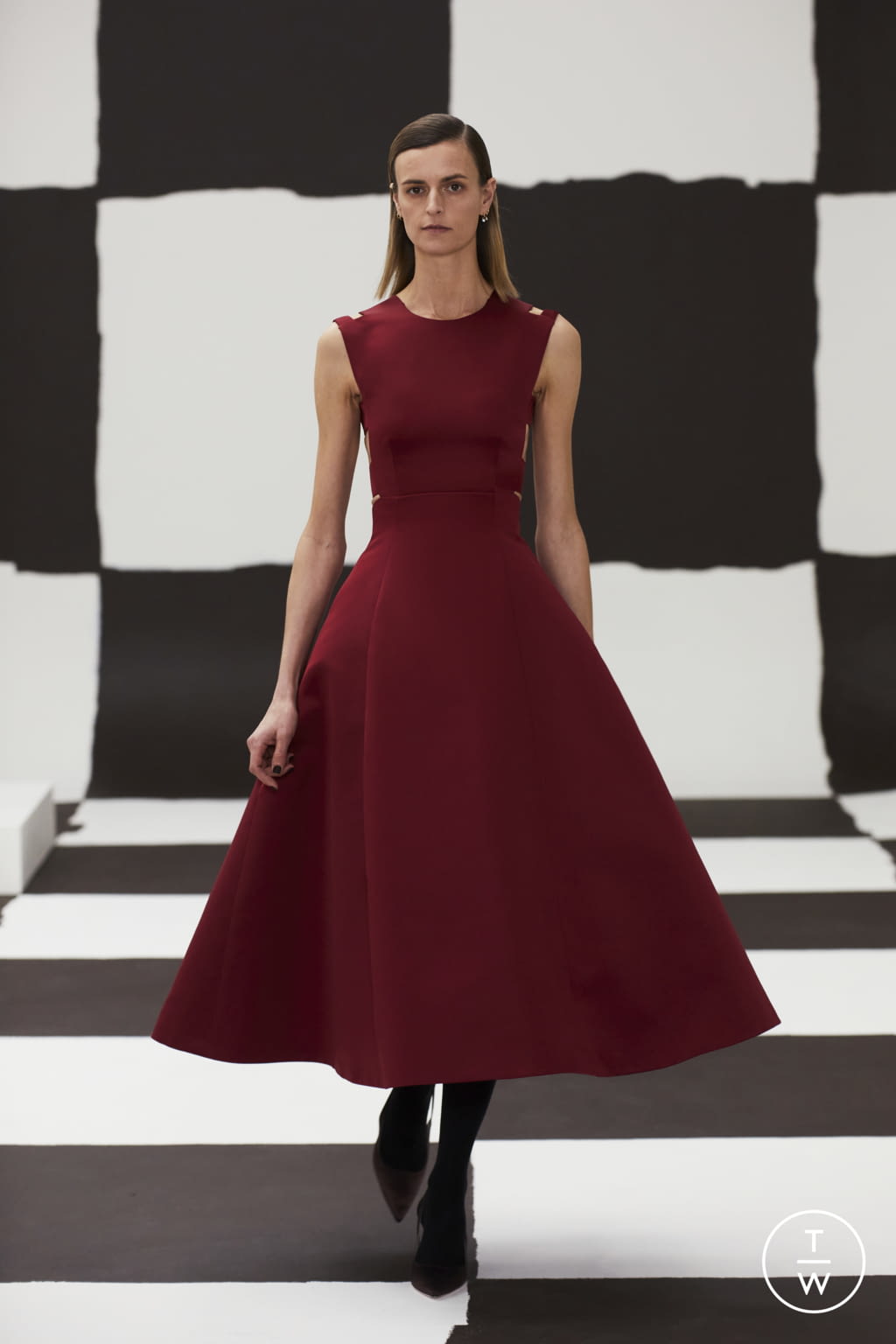 Fashion Week London Fall/Winter 2022 look 14 de la collection Emilia Wickstead womenswear