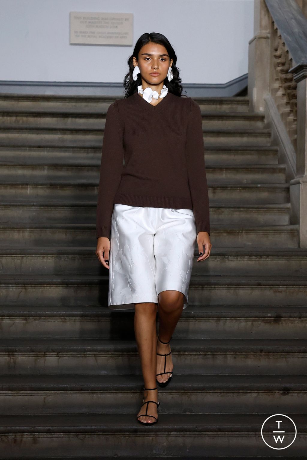 Fashion Week London Spring/Summer 2024 look 4 from the Emilia Wickstead collection womenswear