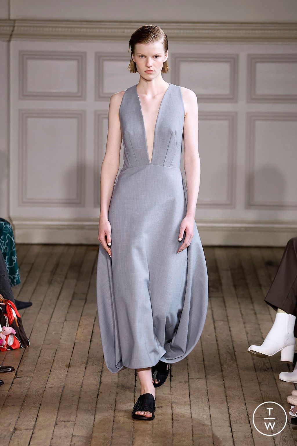 Fashion Week London Spring-Summer 2025 look 3 de la collection Emilia Wickstead womenswear