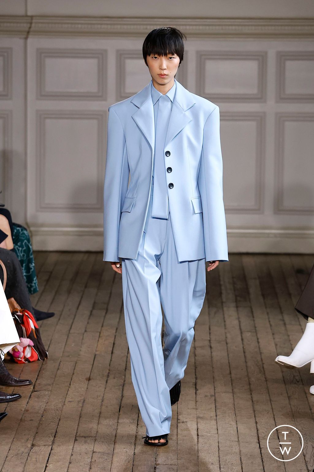 Fashion Week London Spring/Summer 2025 look 11 from the Emilia Wickstead collection womenswear