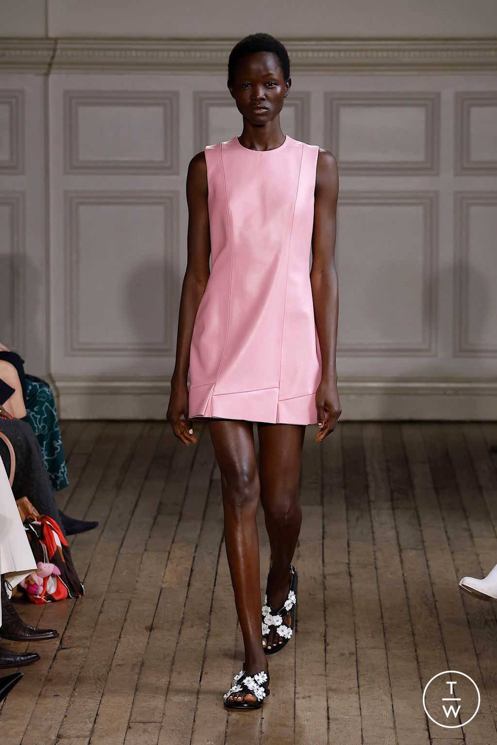 Fashion Week London Spring/Summer 2025 look 23 from the Emilia Wickstead collection womenswear