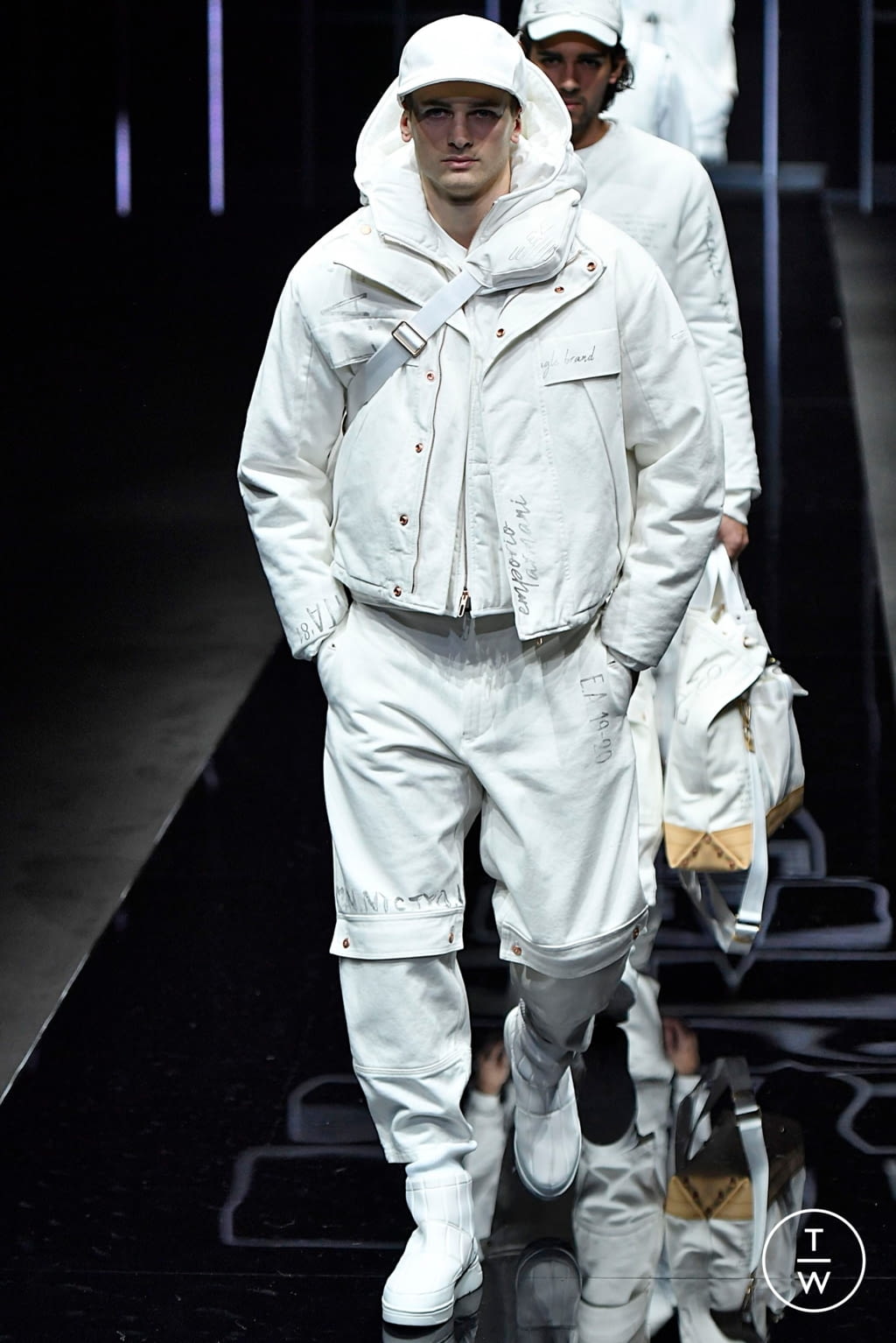 Fashion Week Milan Fall/Winter 2019 look 116 from the Emporio Armani collection menswear