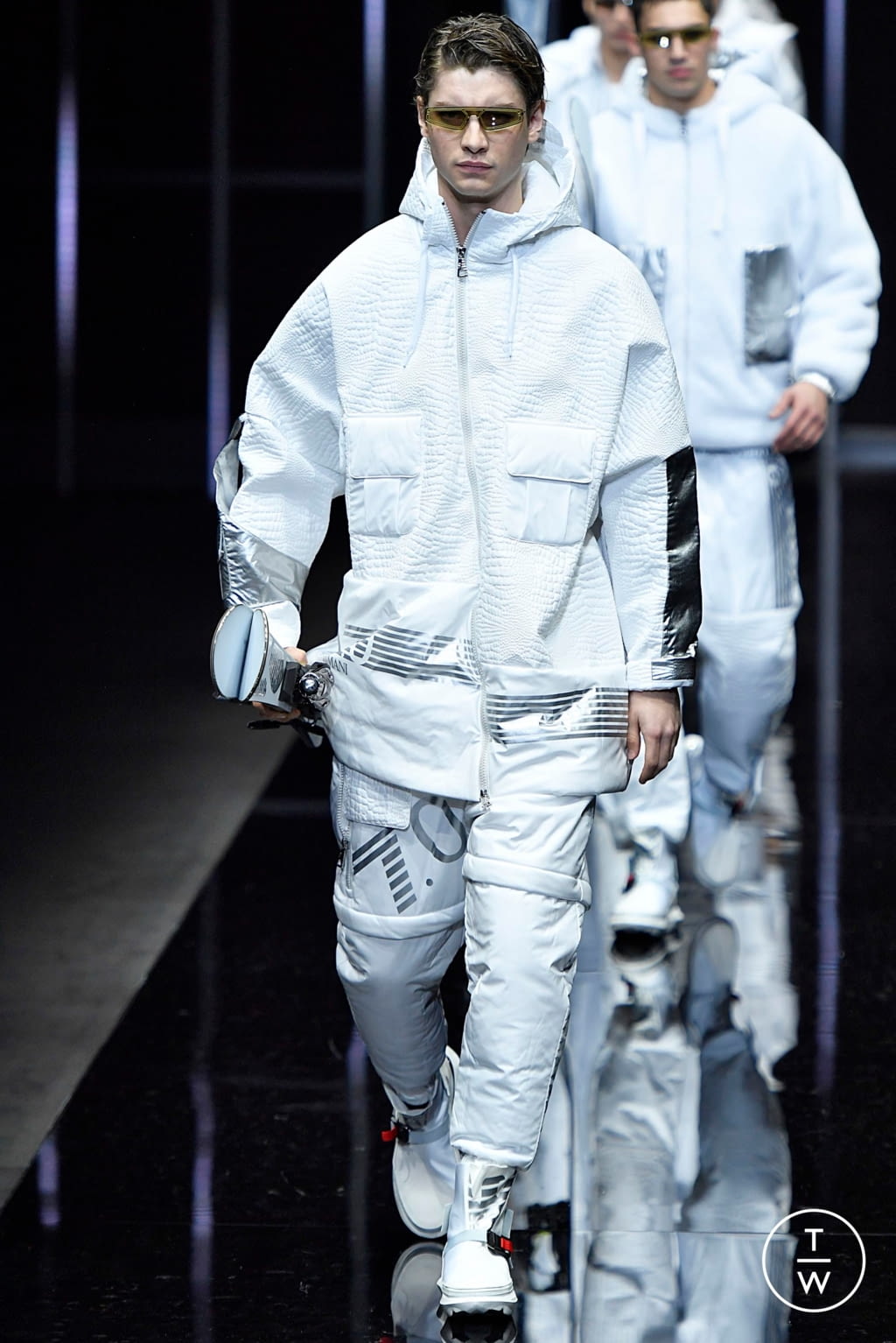 Fashion Week Milan Fall/Winter 2019 look 121 from the Emporio Armani collection menswear