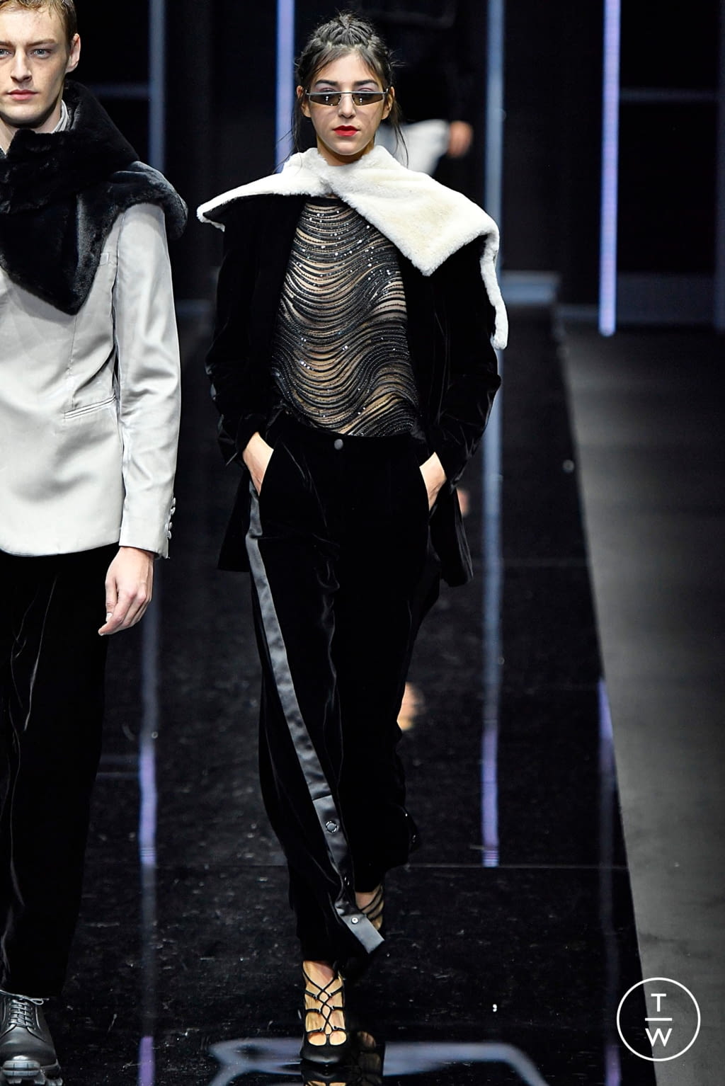 Fashion Week Milan Fall/Winter 2019 look 132 from the Emporio Armani collection menswear