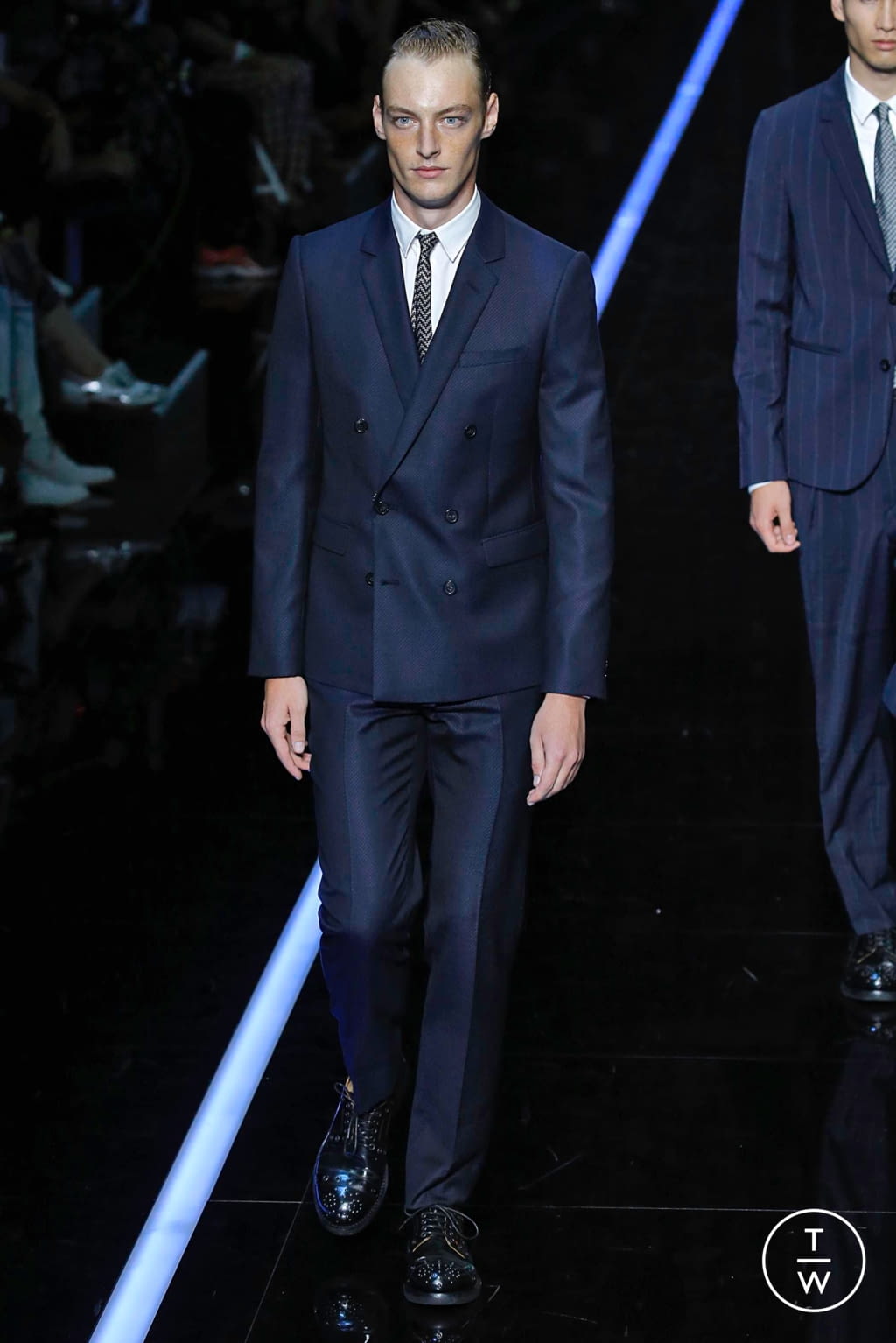 Fashion Week Milan Spring/Summer 2019 look 145 from the Emporio Armani collection womenswear