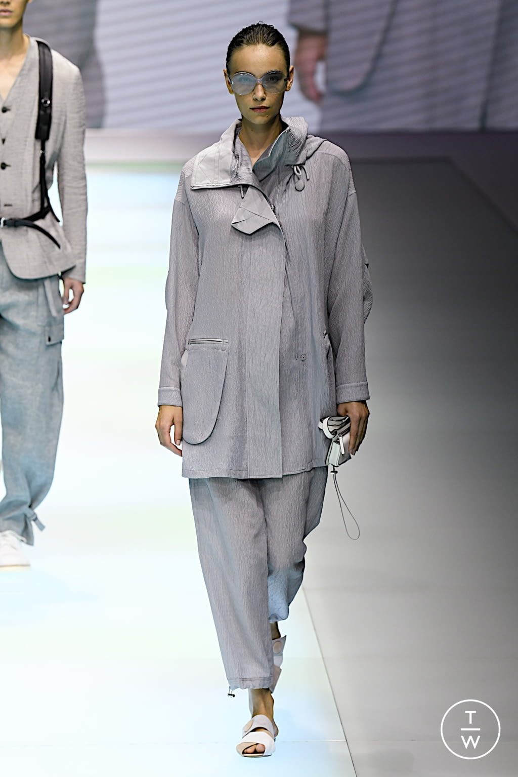 Fashion Week Milan Spring/Summer 2022 look 12 from the Emporio Armani collection womenswear
