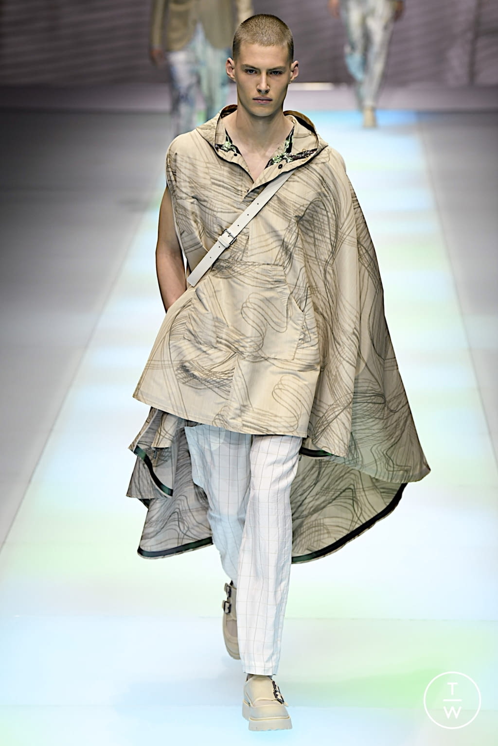 Fashion Week Milan Spring/Summer 2022 look 52 de la collection Emporio Armani womenswear