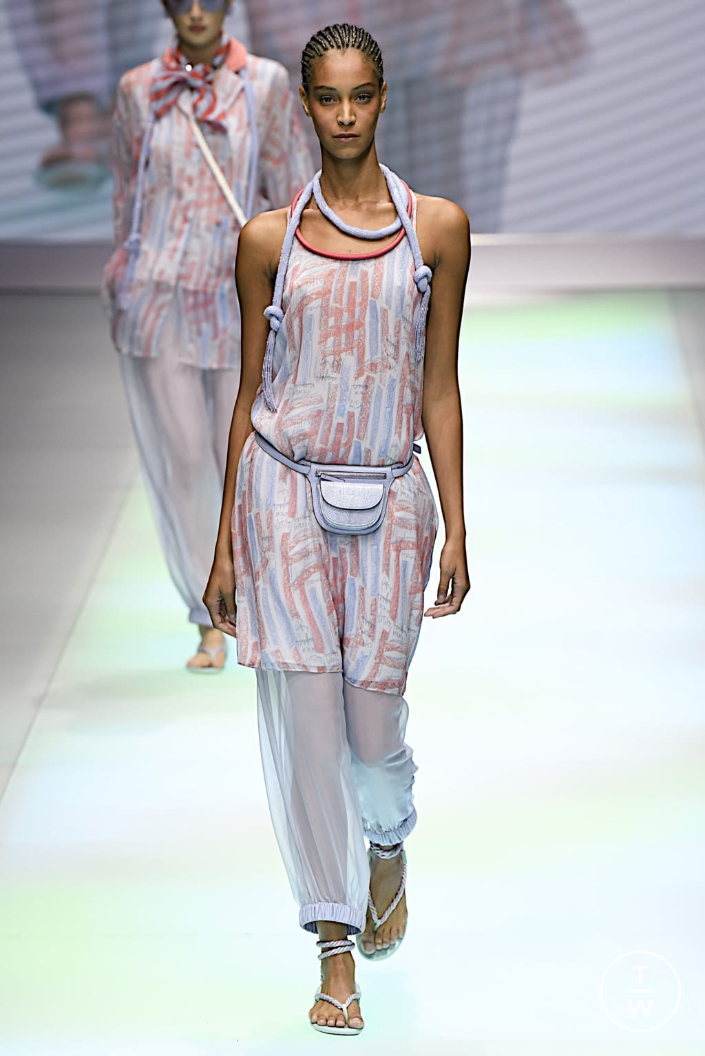 Fashion Week Milan Spring/Summer 2022 look 82 from the Emporio Armani collection womenswear