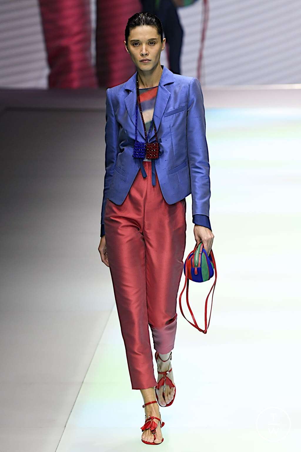 Fashion Week Milan Spring/Summer 2022 look 100 from the Emporio Armani collection womenswear