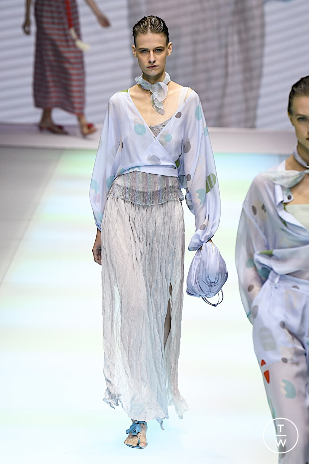 Fashion Week Milan Spring/Summer 2022 look 122 from the Emporio Armani collection womenswear