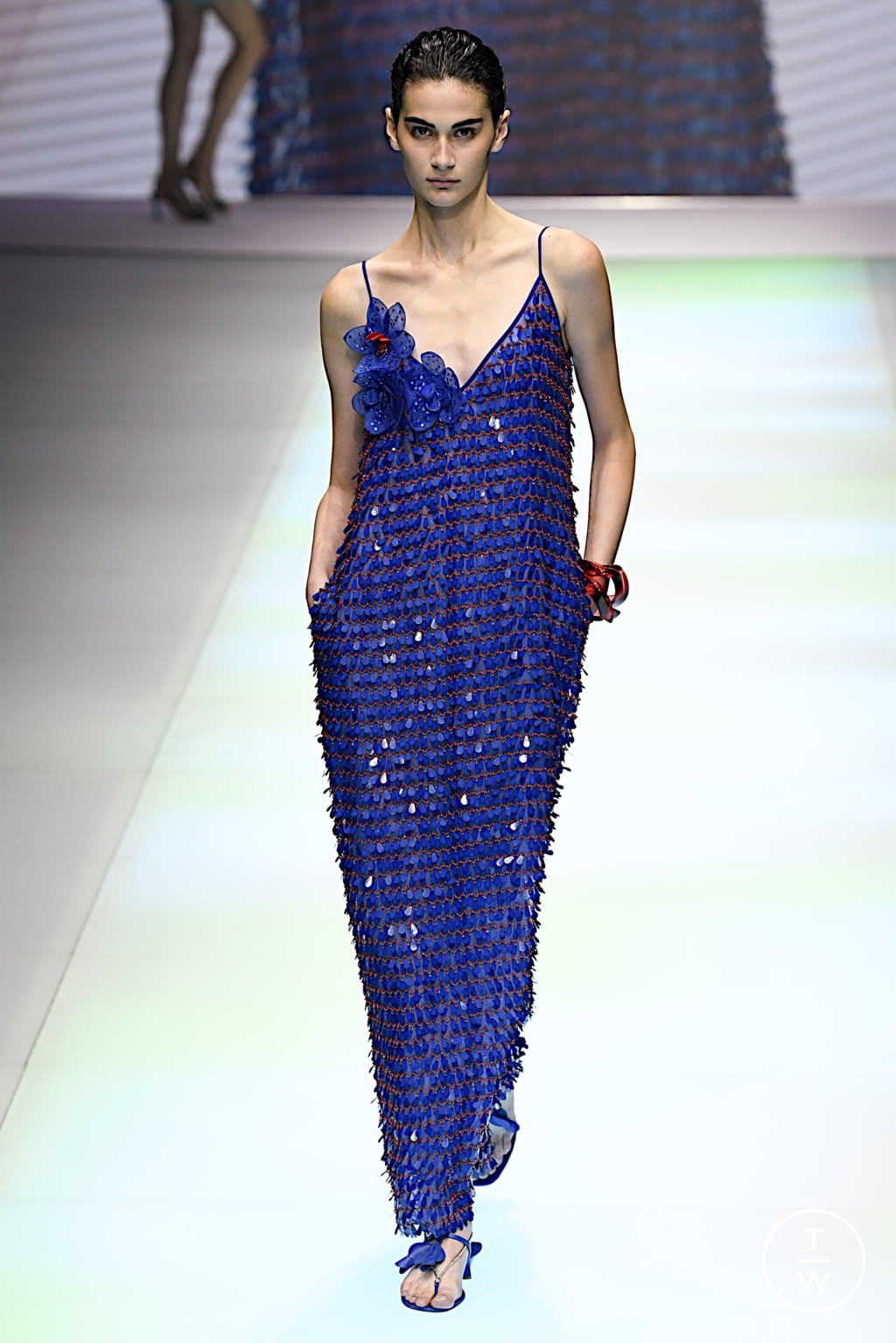Fashion Week Milan Spring/Summer 2022 look 123 from the Emporio Armani collection 女装