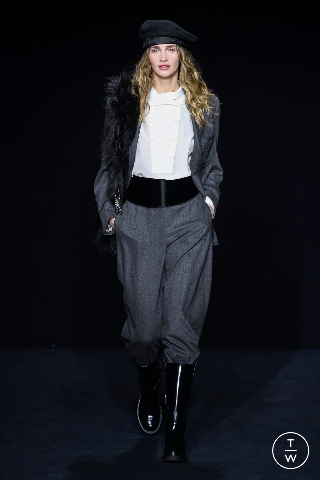 Fashion Week Milan Fall/Winter 2023 look 8 from the Emporio Armani collection womenswear