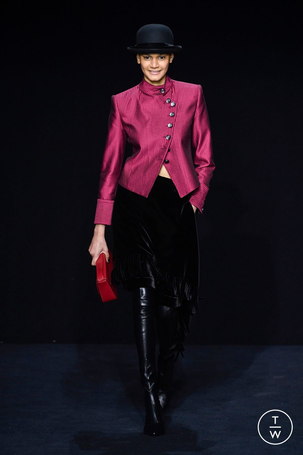 Fashion Week Milan Fall/Winter 2023 look 24 from the Emporio Armani collection womenswear