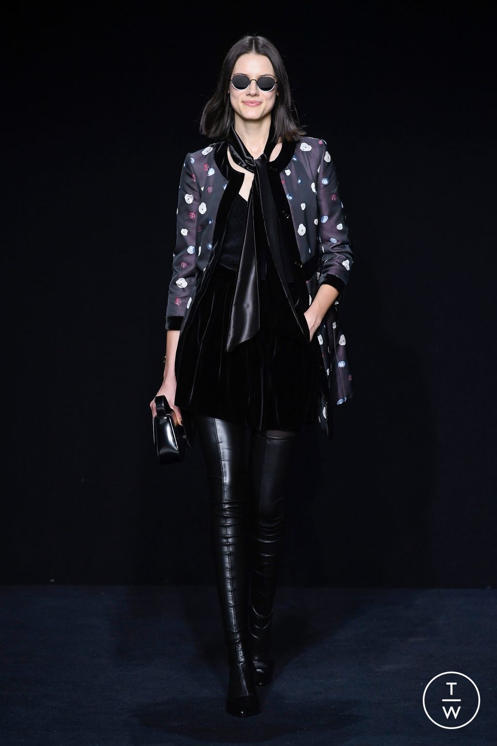 Fashion Week Milan Fall/Winter 2023 look 28 from the Emporio Armani collection womenswear