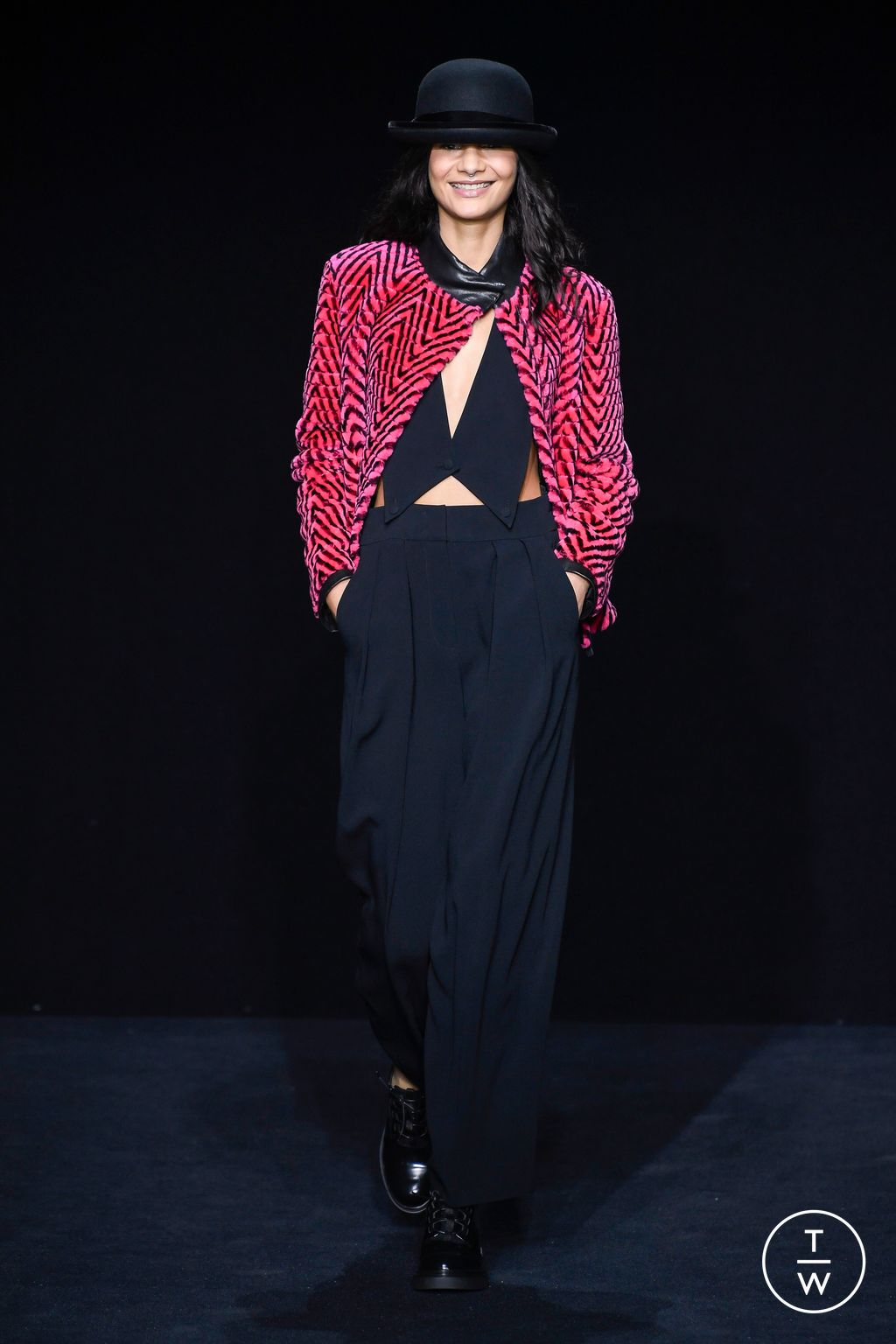 Fashion Week Milan Fall/Winter 2023 look 29 from the Emporio Armani collection womenswear