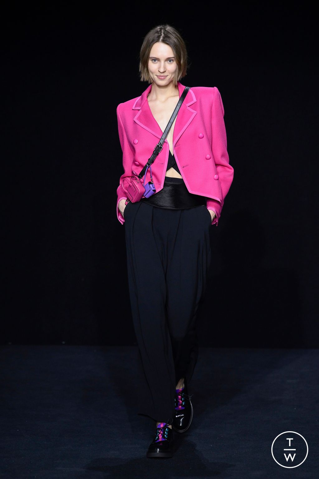 Fashion Week Milan Fall/Winter 2023 look 32 from the Emporio Armani collection womenswear