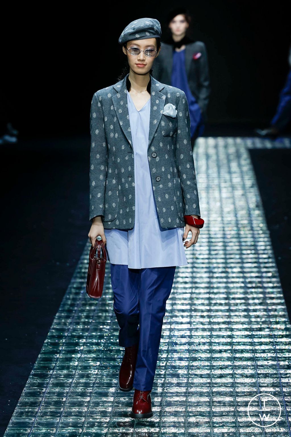 Fashion Week Milan Fall/Winter 2024 look 8 from the Emporio Armani collection 女装