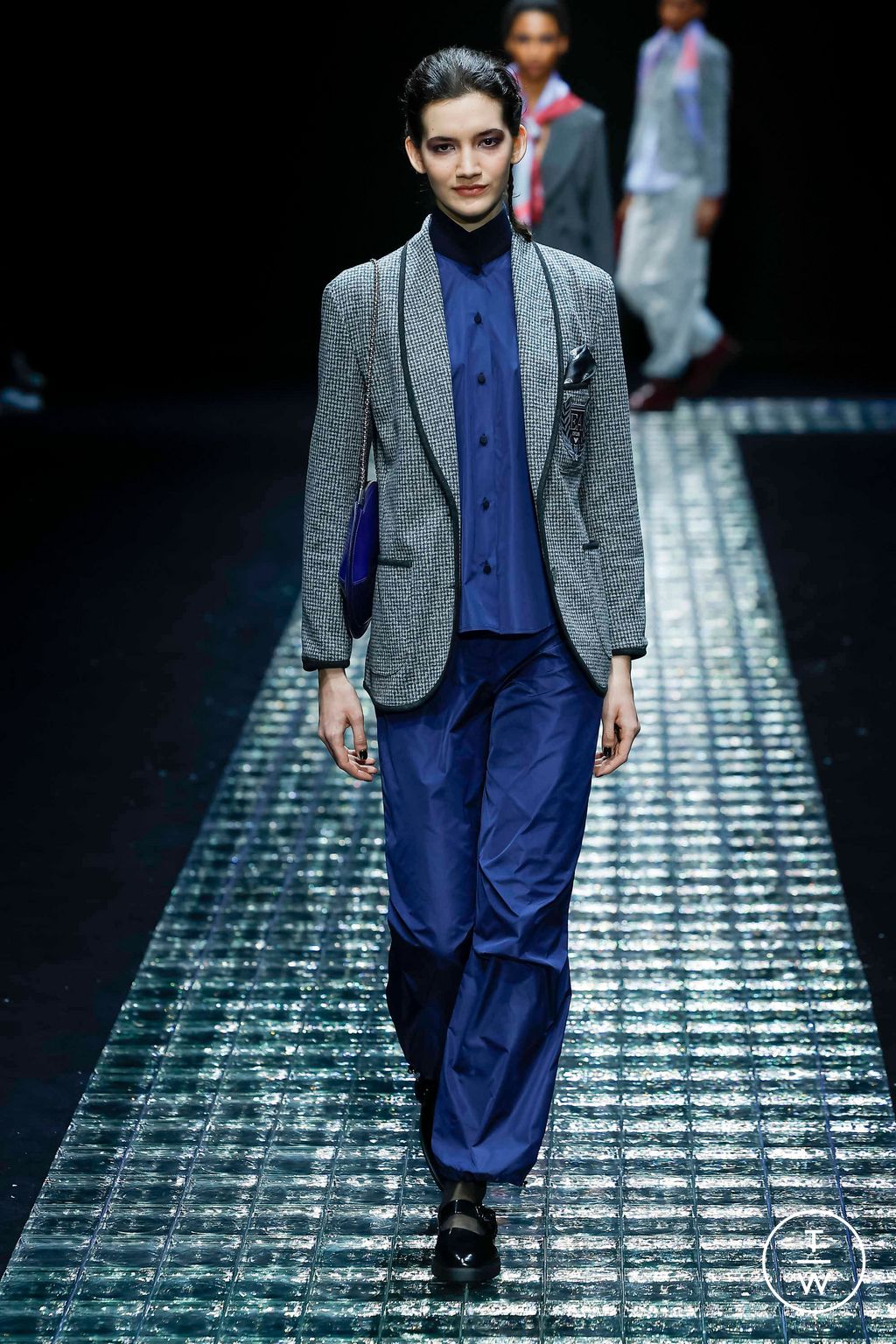 Fashion Week Milan Fall/Winter 2024 look 10 from the Emporio Armani collection 女装