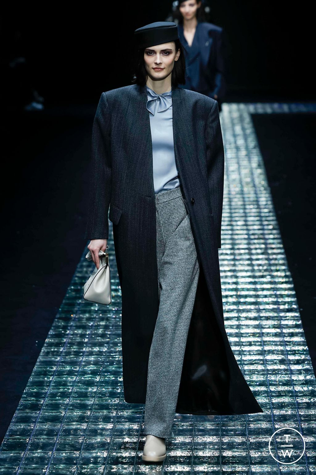 Fashion Week Milan Fall/Winter 2024 look 18 from the Emporio Armani collection womenswear