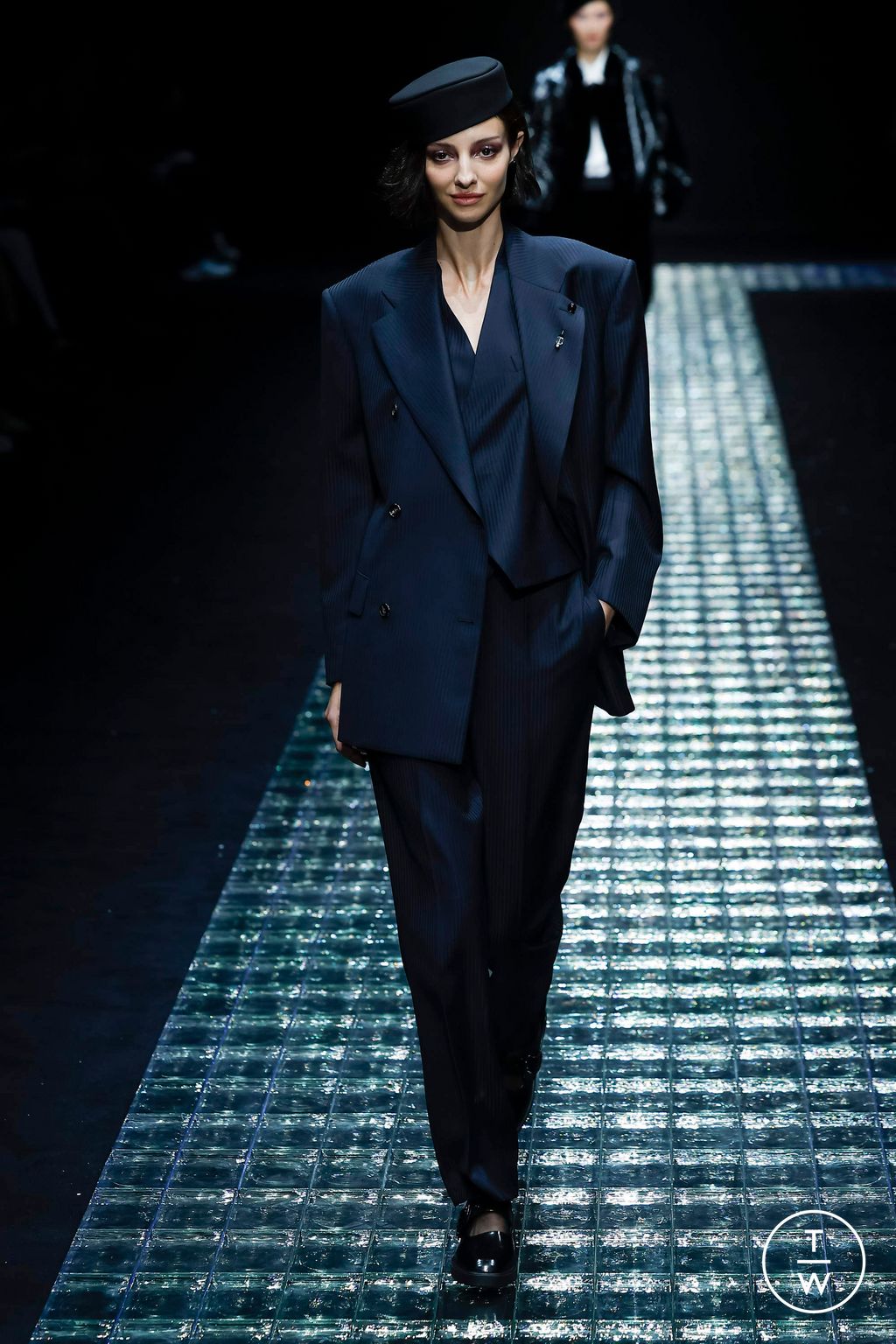 Fashion Week Milan Fall/Winter 2024 look 19 from the Emporio Armani collection womenswear