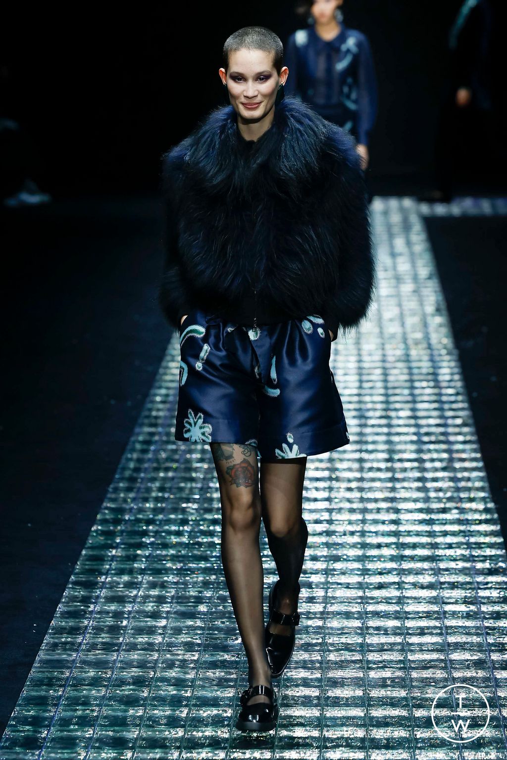 Fashion Week Milan Fall/Winter 2024 look 34 from the Emporio Armani collection womenswear