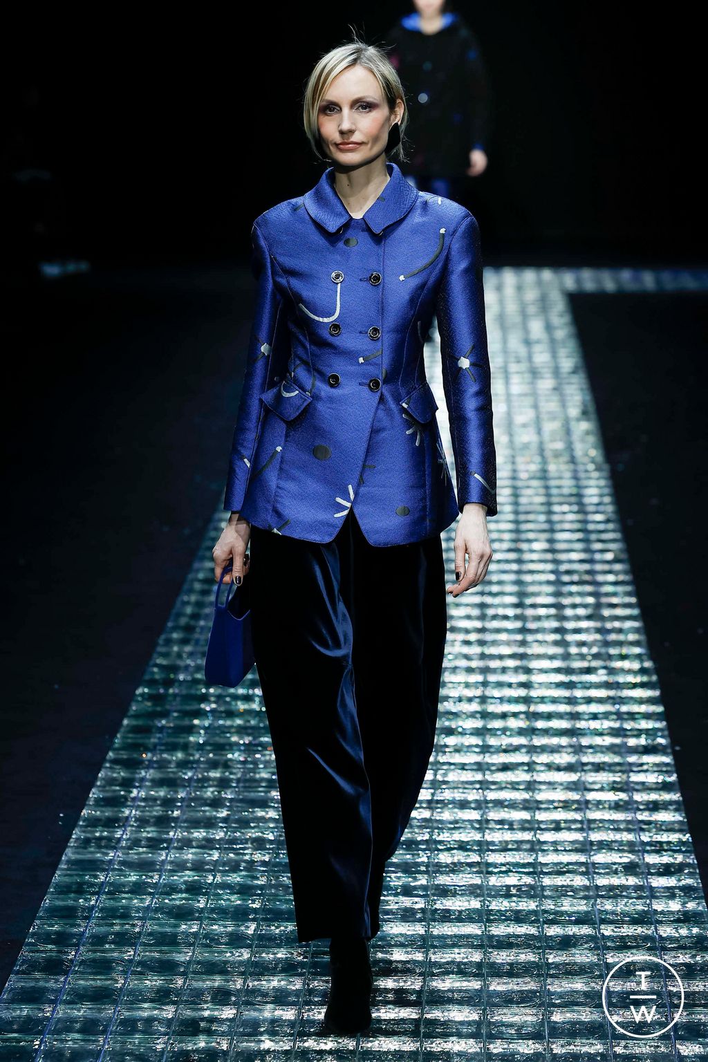 Fashion Week Milan Fall/Winter 2024 look 44 from the Emporio Armani collection womenswear
