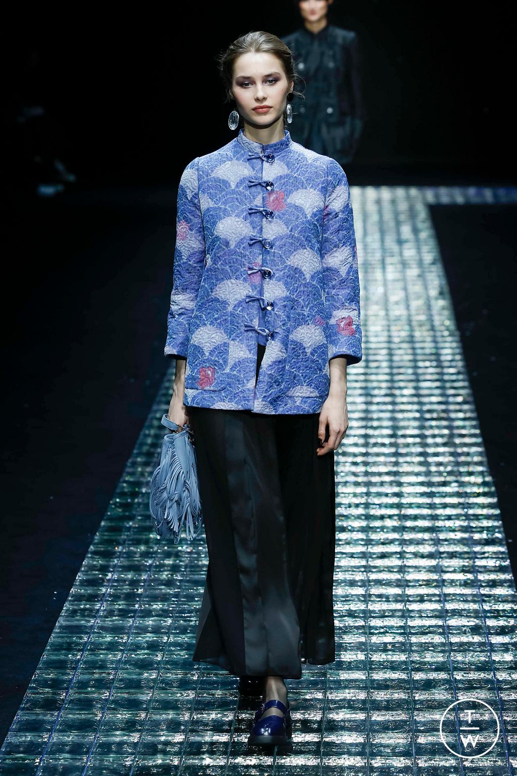 Fashion Week Milan Fall/Winter 2024 look 49 from the Emporio Armani collection womenswear