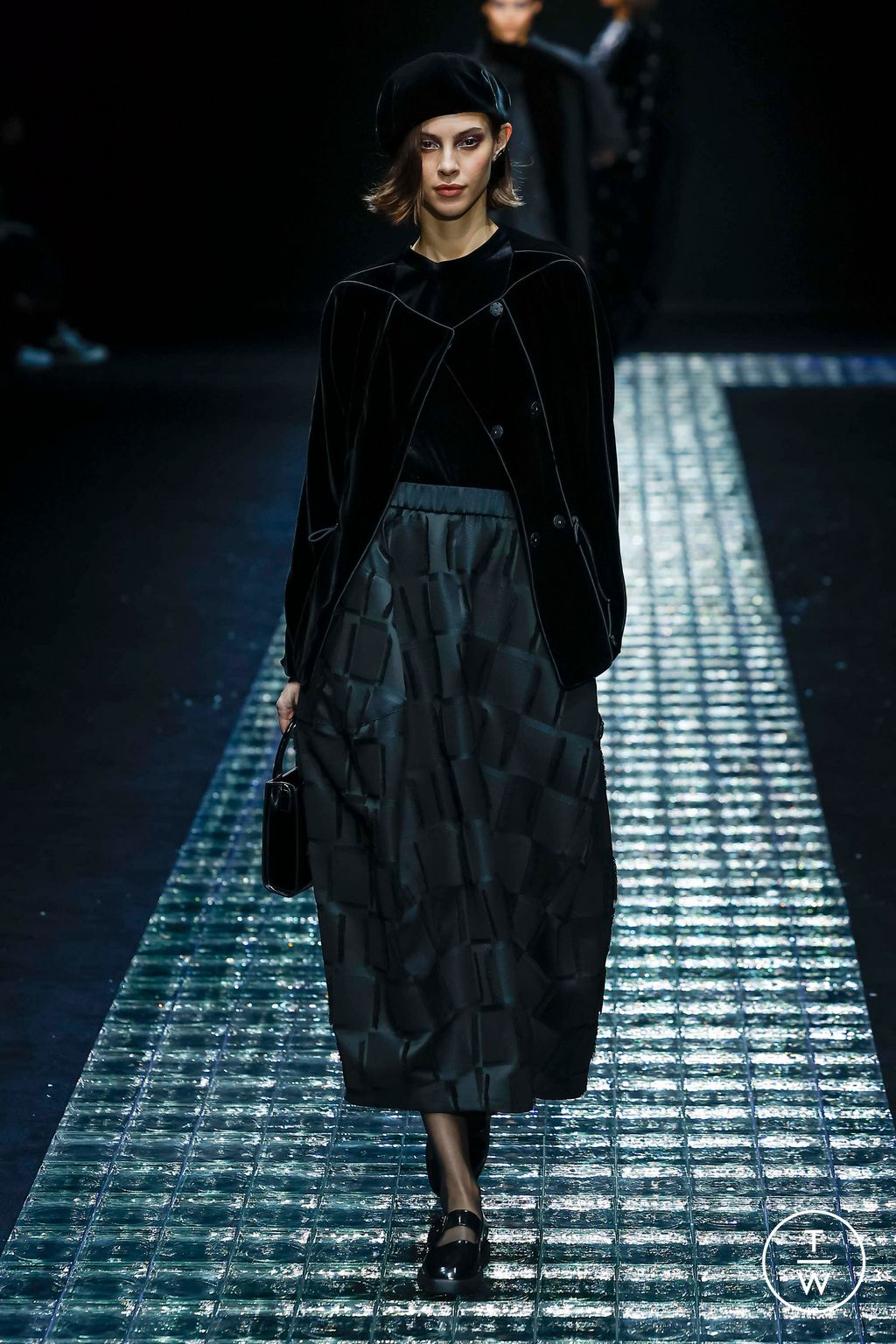 Fashion Week Milan Fall/Winter 2024 look 53 from the Emporio Armani collection womenswear