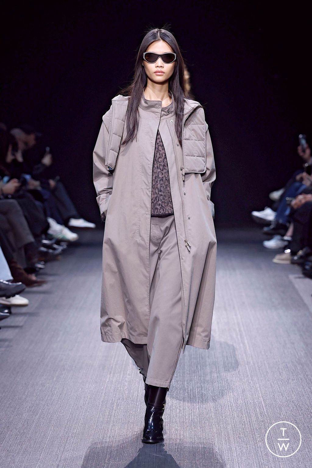 Fashion Week Milan Fall/Winter 2025 look 15 from the Emporio Armani collection womenswear
