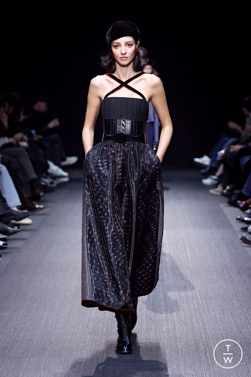 Fashion Week Milan Fall/Winter 2025 look 31 from the Emporio Armani collection womenswear