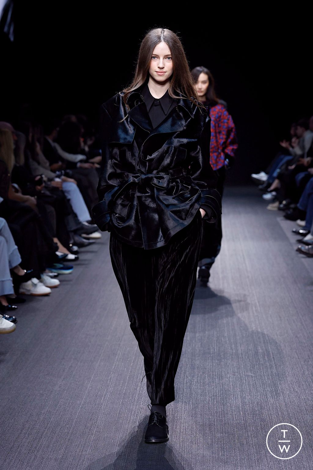 Fashion Week Milan Fall/Winter 2025 look 43 from the Emporio Armani collection womenswear