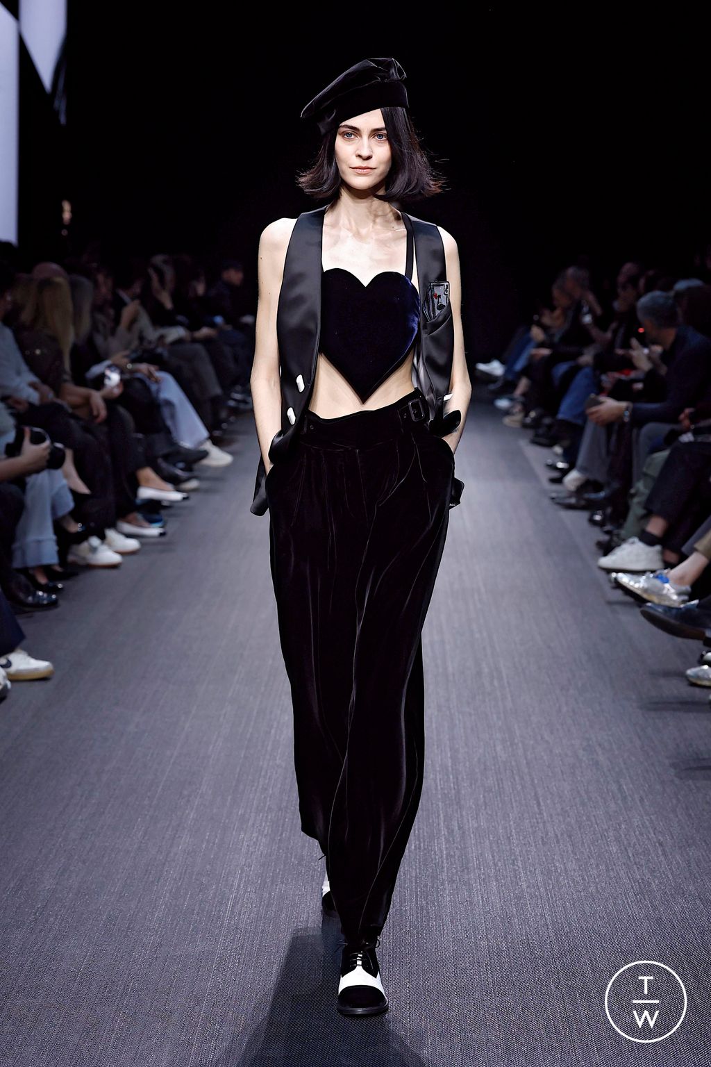 Fashion Week Milan Fall/Winter 2025 look 73 from the Emporio Armani collection womenswear