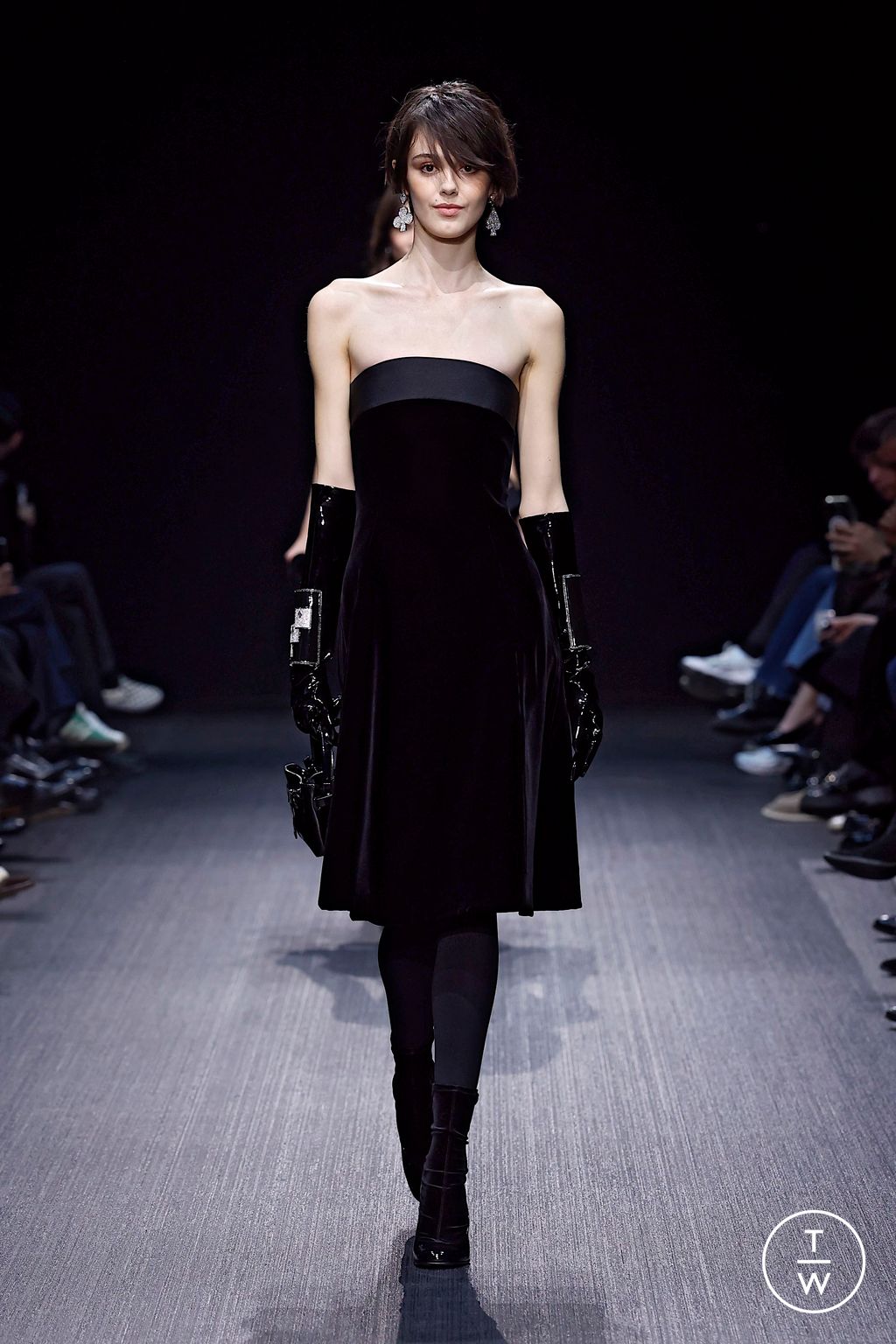 Fashion Week Milan Fall/Winter 2025 look 80 from the Emporio Armani collection womenswear