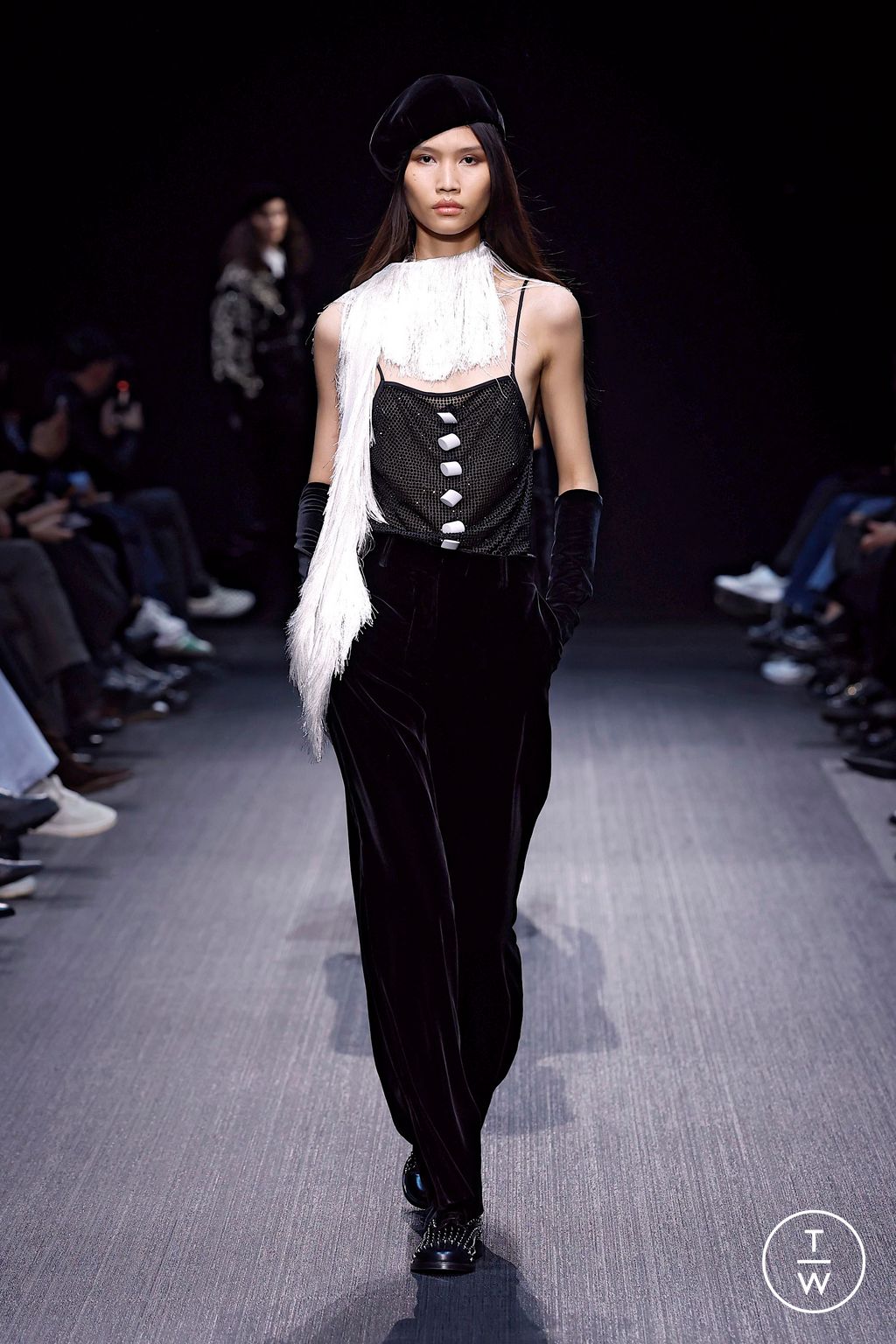 Fashion Week Milan Fall/Winter 2025 look 89 from the Emporio Armani collection womenswear