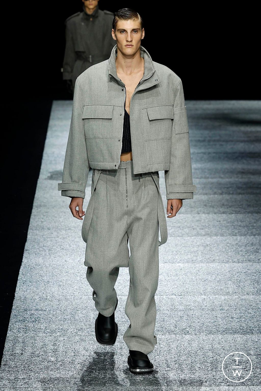 Fashion Week Milan Fall/Winter 2024 look 20 from the Emporio Armani collection 男装