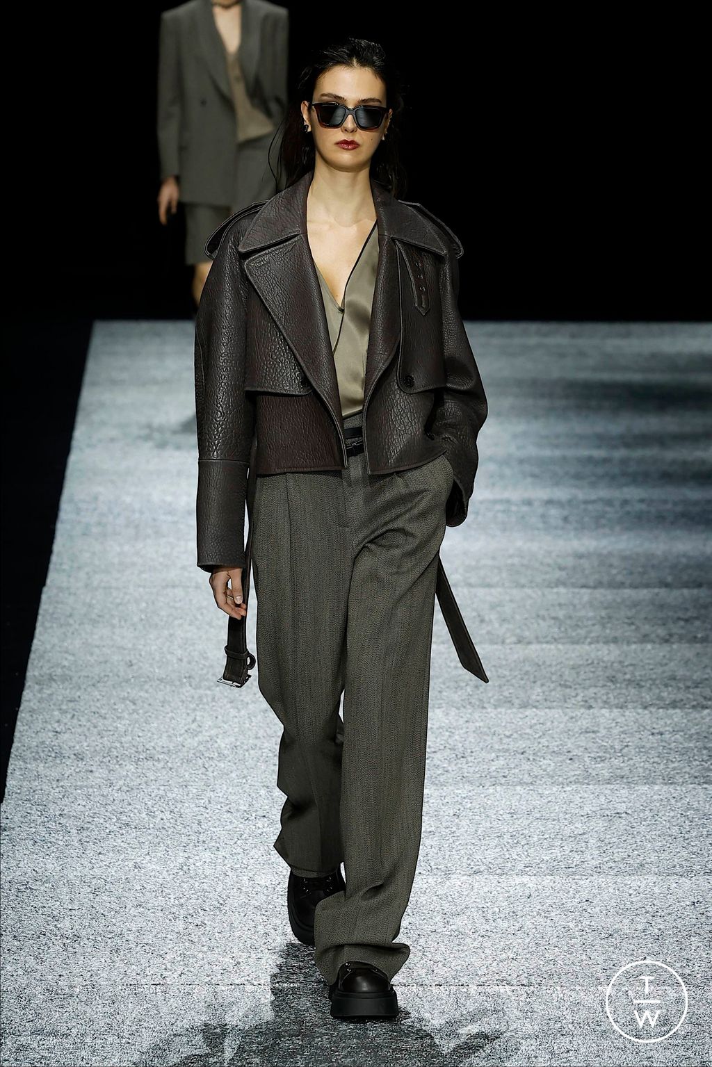 Fashion Week Milan Fall/Winter 2024 look 26 de la collection Emporio Armani menswear