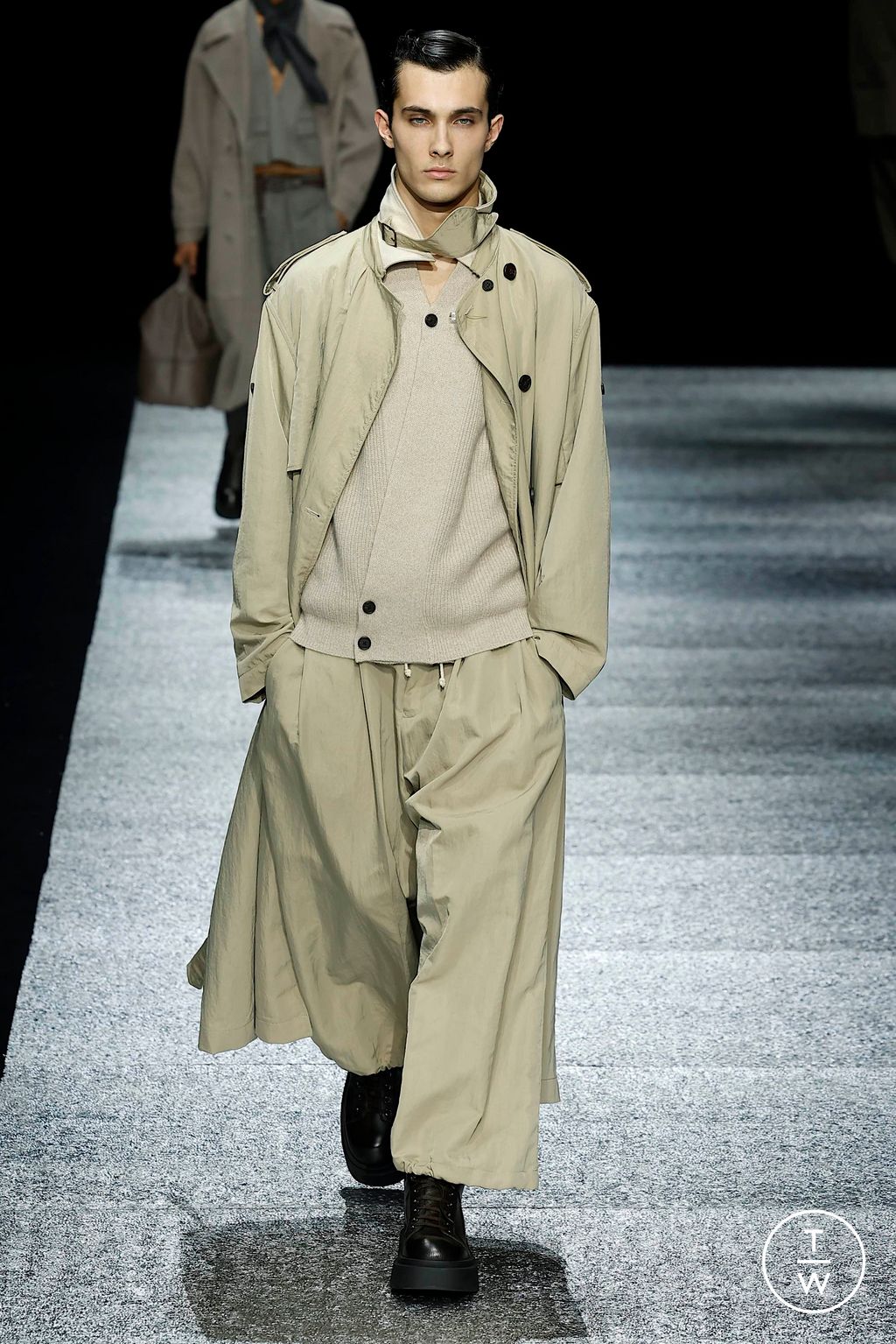 Fashion Week Milan Fall/Winter 2024 look 29 from the Emporio Armani collection 男装